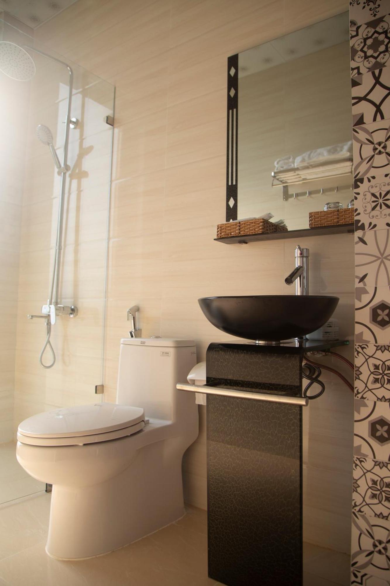 Baka Hotel - Khach San Tuy Hoa Dış mekan fotoğraf